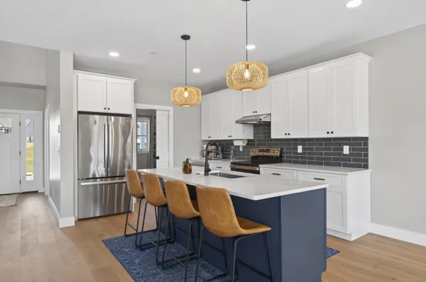$1,295,000 | 78 Owl's Nest Road, Portland, ME 04102