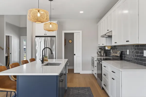 $1,295,000 | 78 Owl's Nest Road, Portland, ME 04102