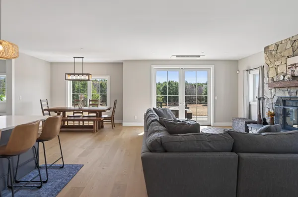 $1,295,000 | 78 Owl's Nest Road, Portland, ME 04102