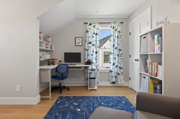 $1,295,000 | 78 Owl's Nest Road, Portland, ME 04102