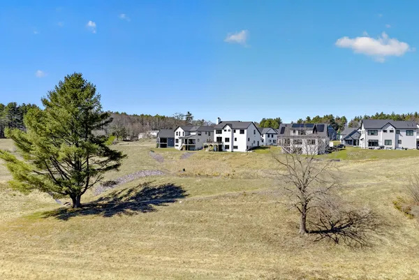 $1,295,000 | 78 Owl's Nest Road, Portland, ME 04102