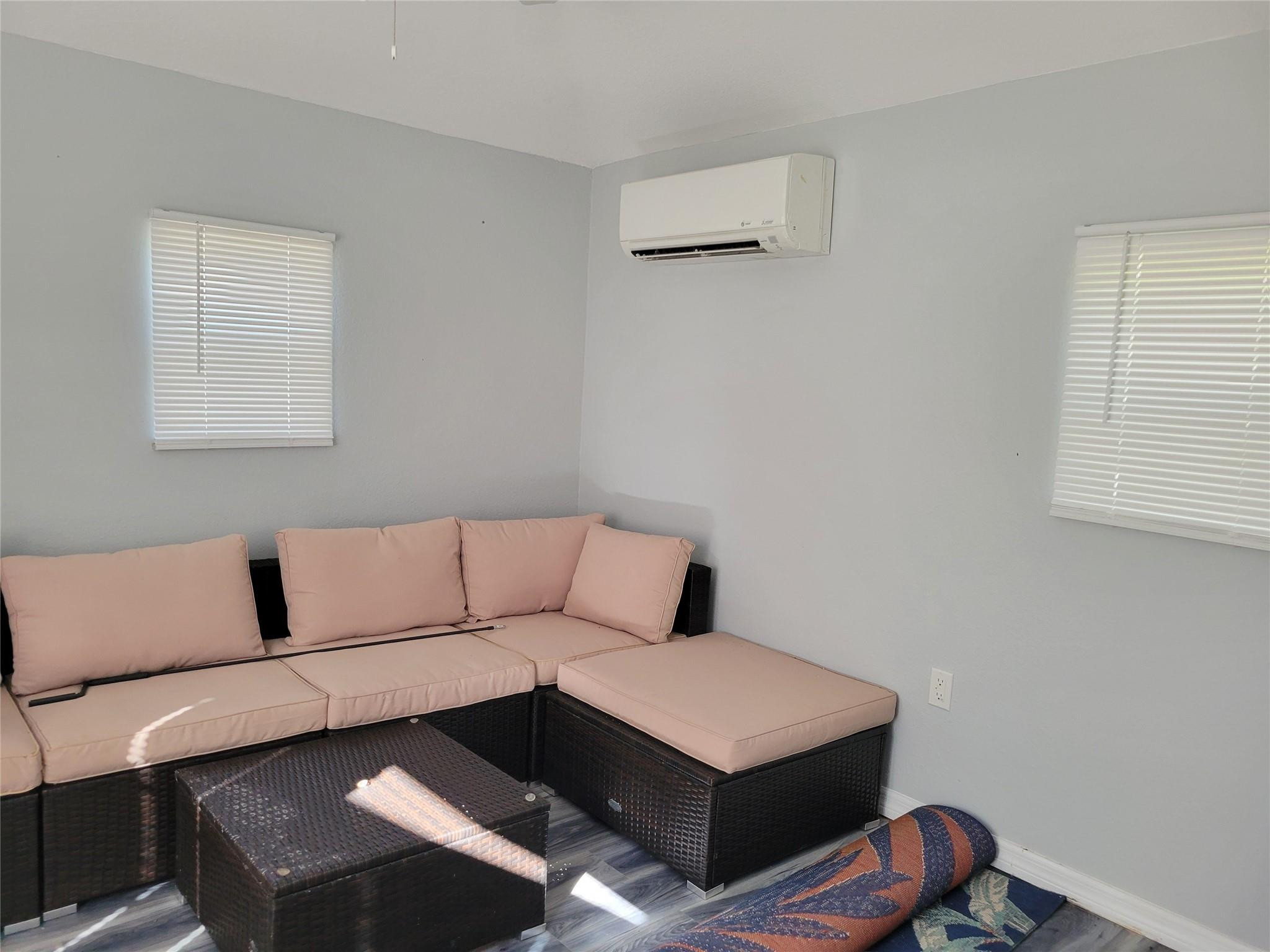 3528 Southwest 7th Manor Okeechobee, FL 34974 - Photo 4 of 12 Photo 4