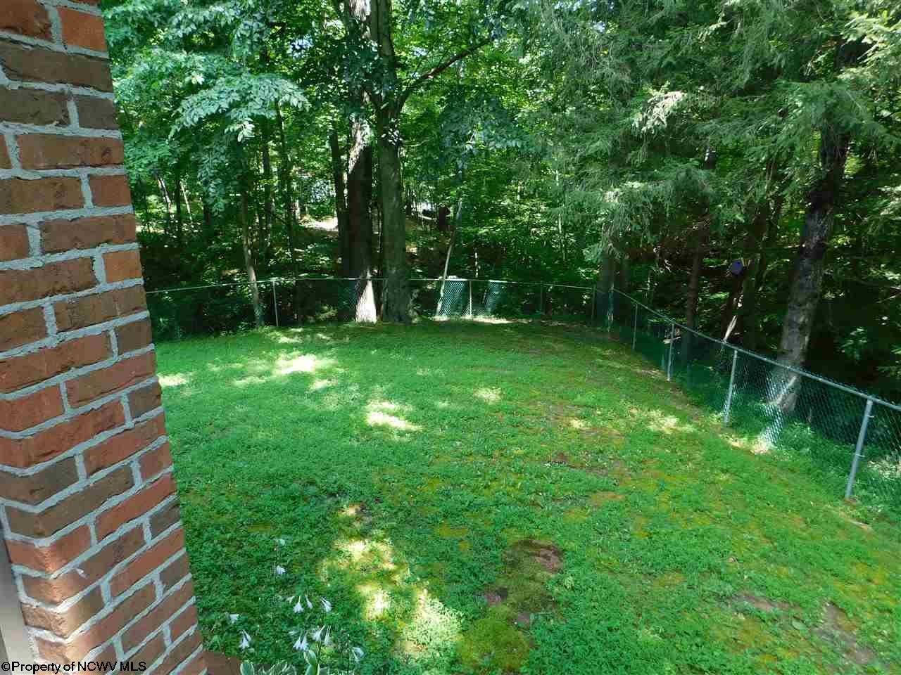 979 Country Club Road Clarksburg, WV 26301 - Photo 25 of 28 Gallery Image 25