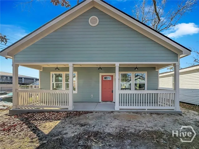 $2,200 | 3503 Haslam Avenue, Savannah, GA 31408