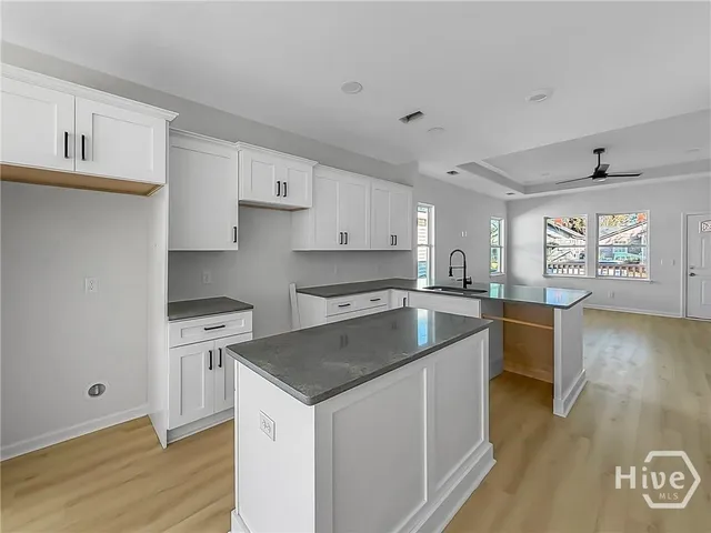 $2,200 | 3503 Haslam Avenue, Savannah, GA 31408