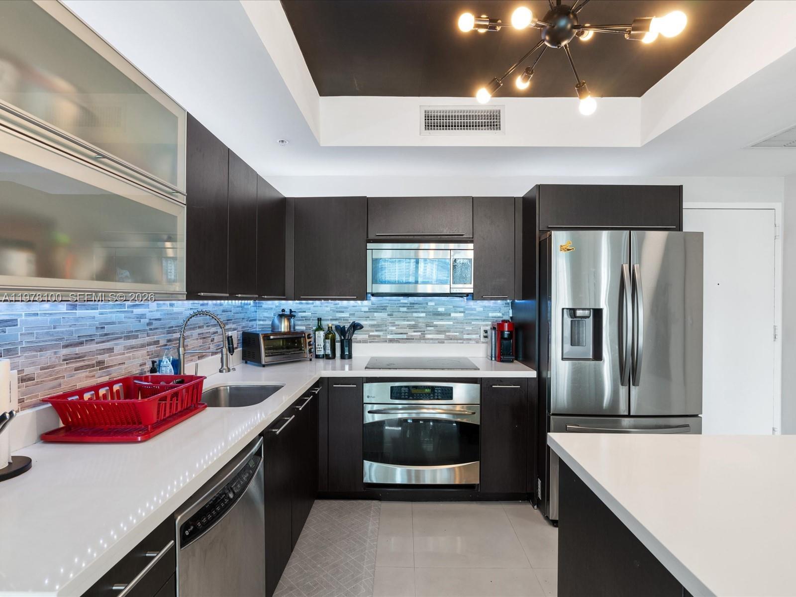 90 Southwest 3rd Street, Unit 2015 Miami, FL 33130 - Photo 15 of 70