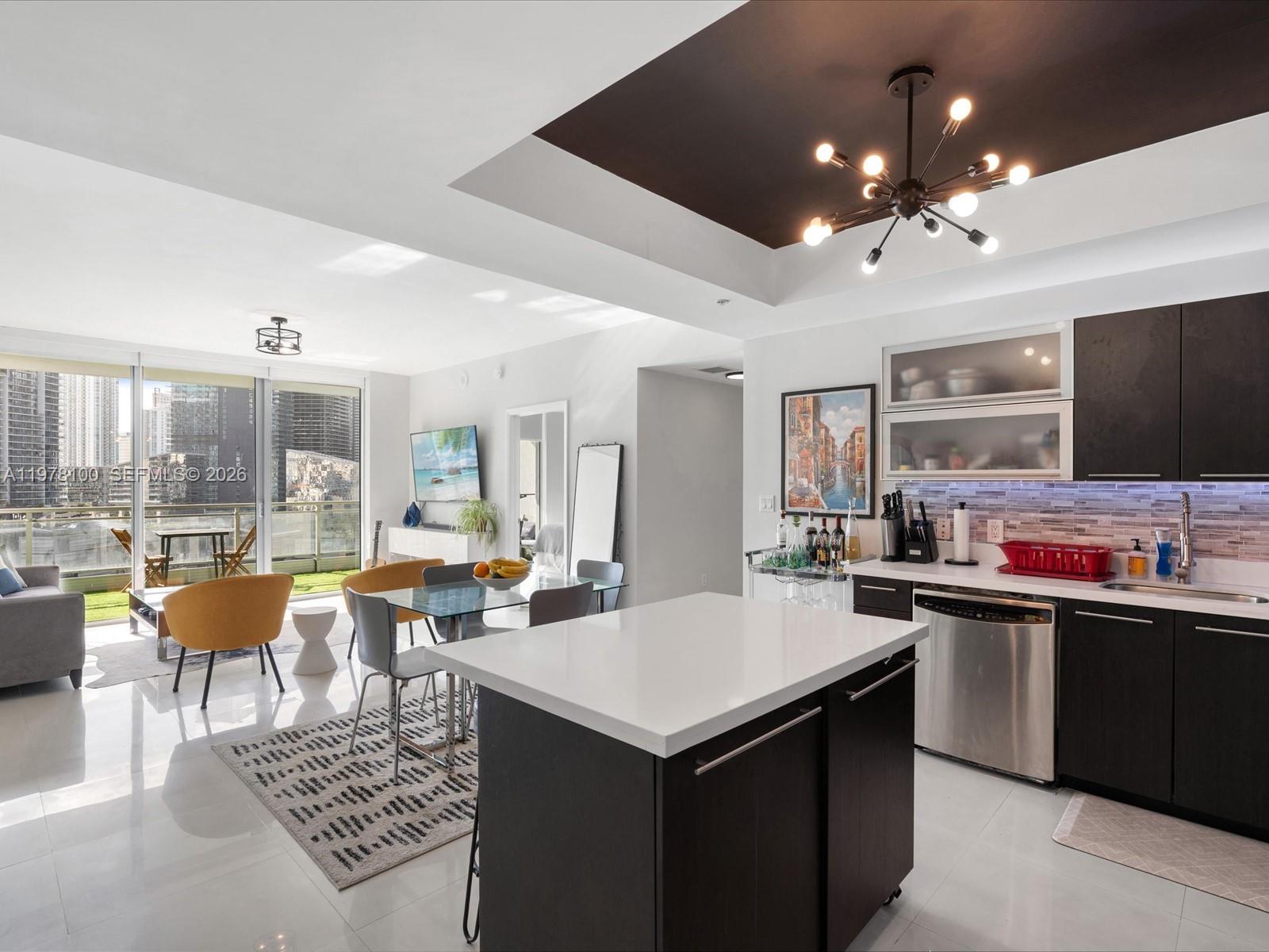 90 Southwest 3rd Street, Unit 2015 Miami, FL 33130 - Photo 17 of 70