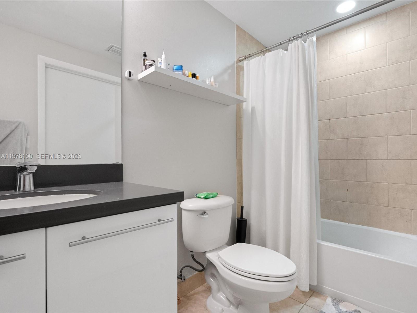 90 Southwest 3rd Street, Unit 2015 Miami, FL 33130 - Photo 29 of 70