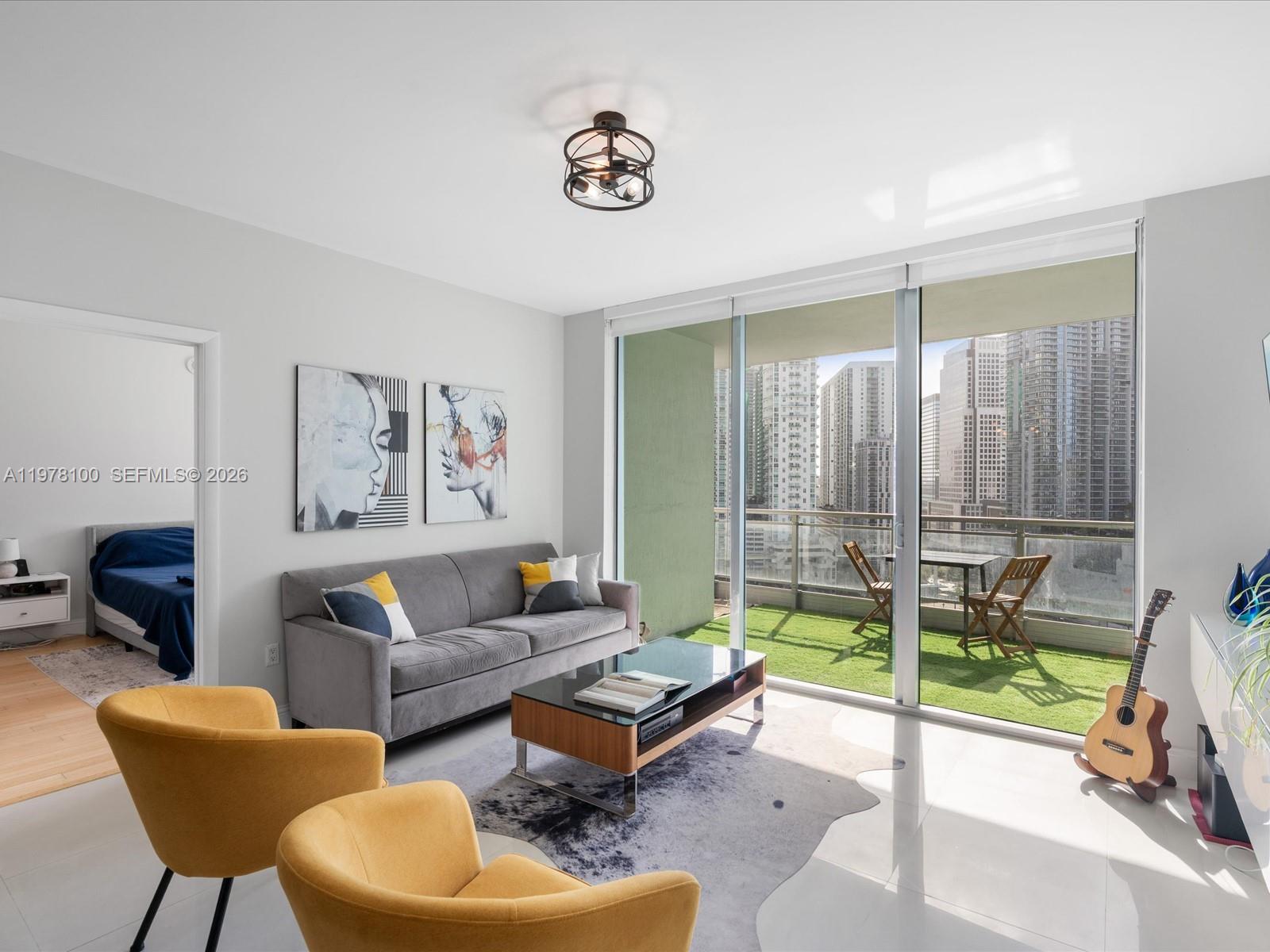 90 Southwest 3rd Street, Unit 2015 Miami, FL 33130 - Photo 4 of 70