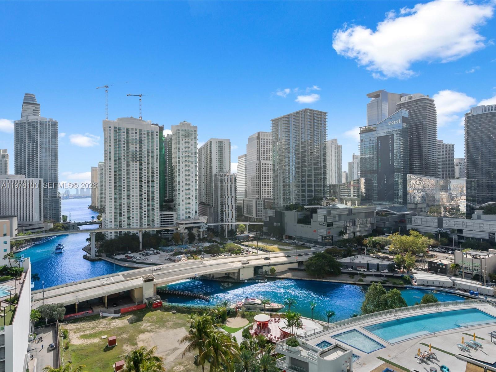 90 Southwest 3rd Street, Unit 2015 Miami, FL 33130 - Photo 42 of 70