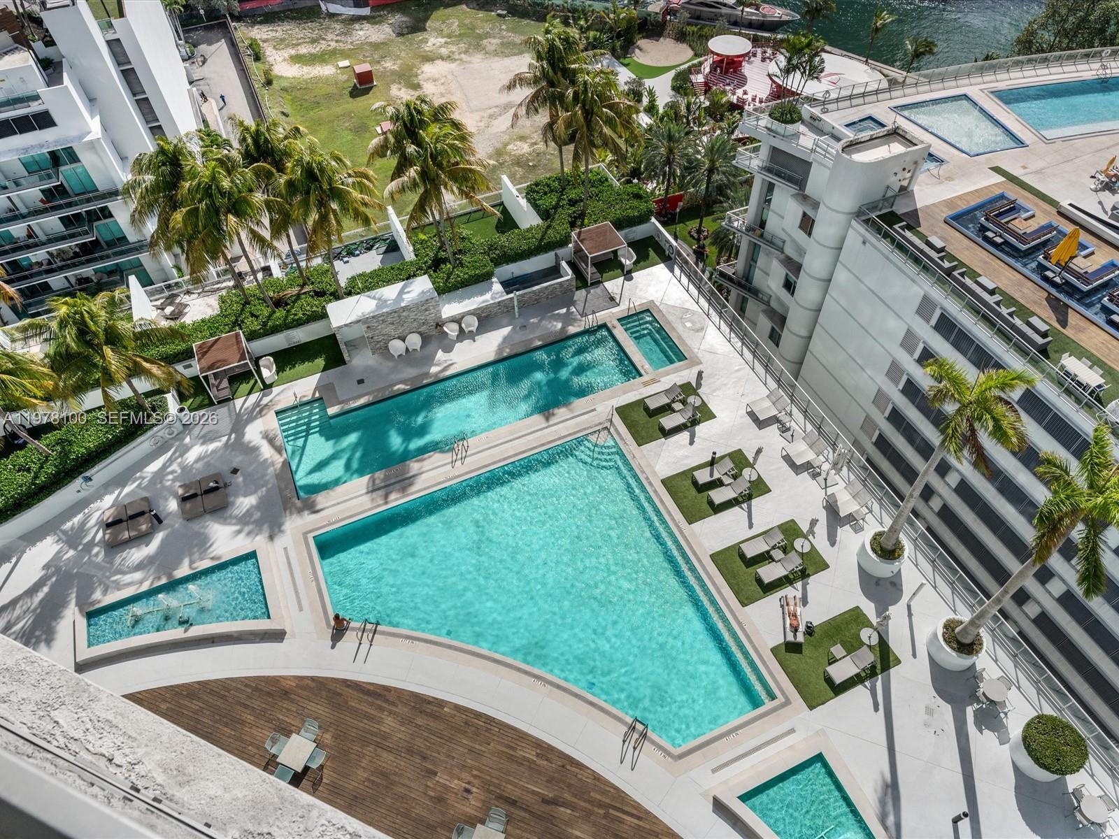 90 Southwest 3rd Street, Unit 2015 Miami, FL 33130 - Photo 44 of 70