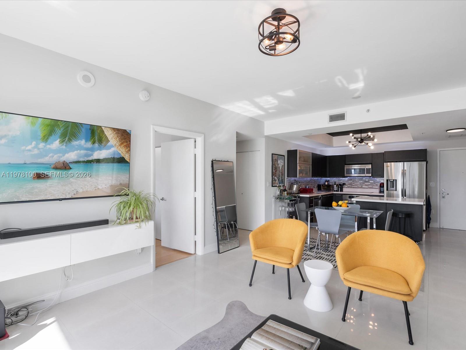 90 Southwest 3rd Street, Unit 2015 Miami, FL 33130 - Photo 7 of 70