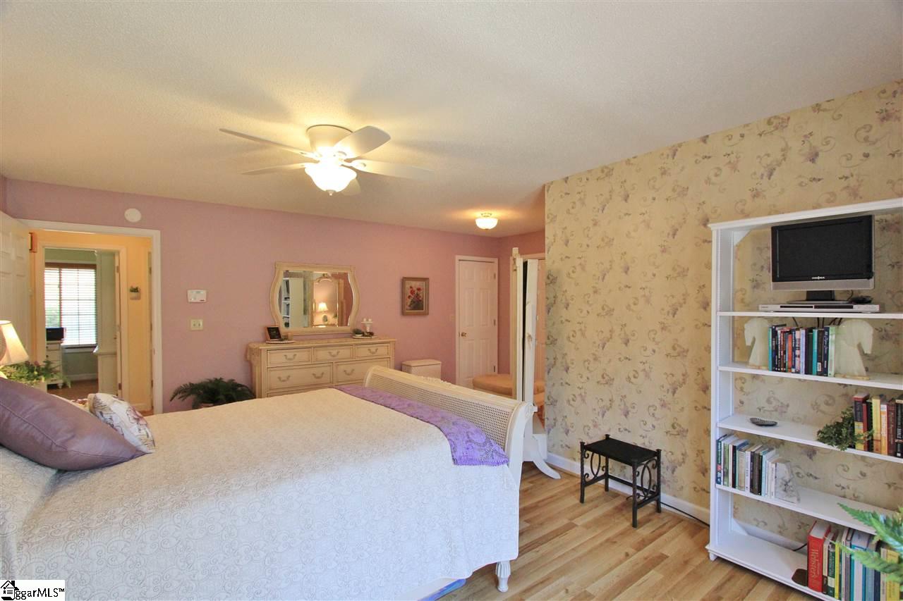 462 North Barton Road Taylors, SC 29687 - Photo 17 of 36 Gallery Image 17