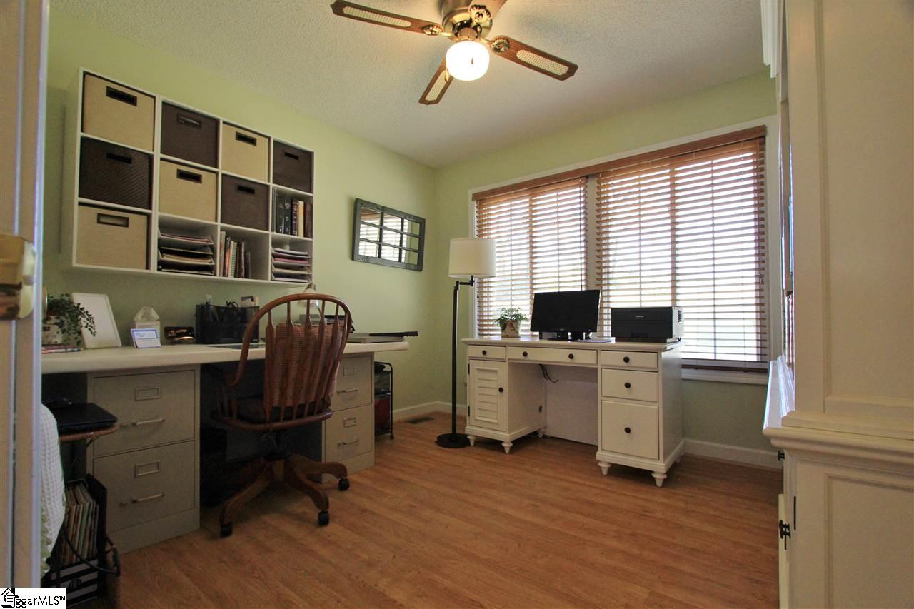 462 North Barton Road Taylors, SC 29687 - Photo 26 of 36 Gallery Image 26