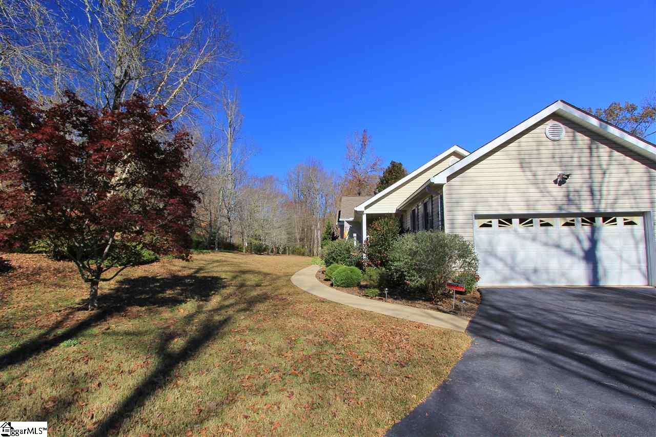 462 North Barton Road Taylors, SC 29687 - Photo 31 of 36 Gallery Image 31