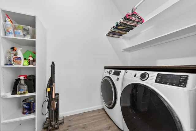 $284,900 | 202 East Main Street, Matthews, IN 46957