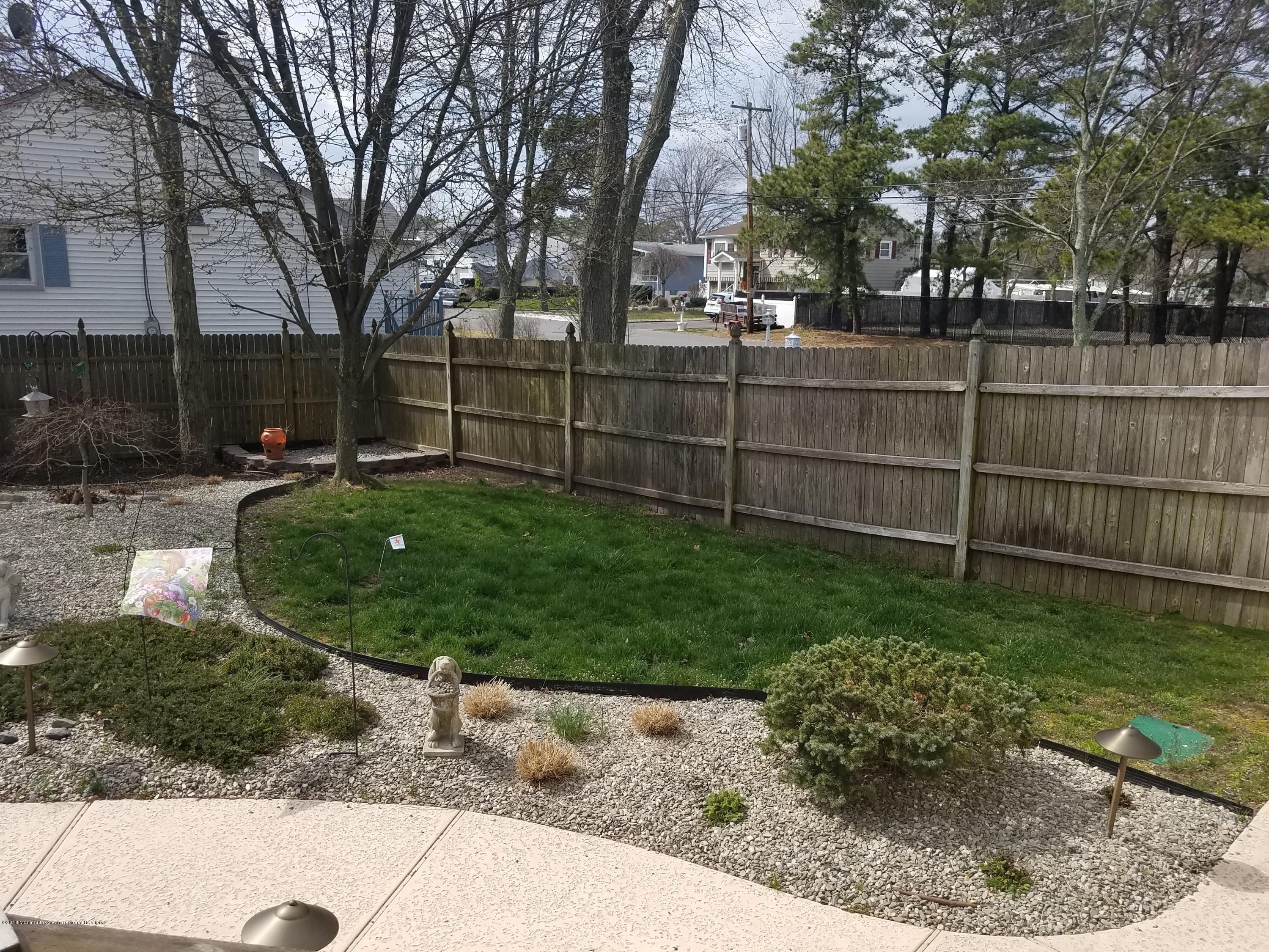 228 Riviera Drive Brick, NJ 08724 - Photo 8 of 33 20180411_150514