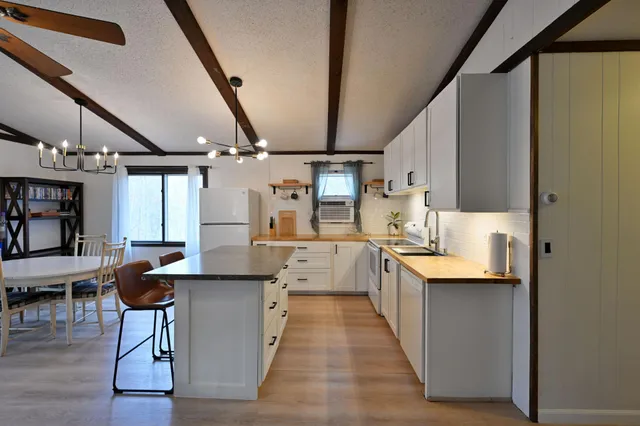 $249,900 | 3715 Deer Lodge Drive, Danbury, WI 54830