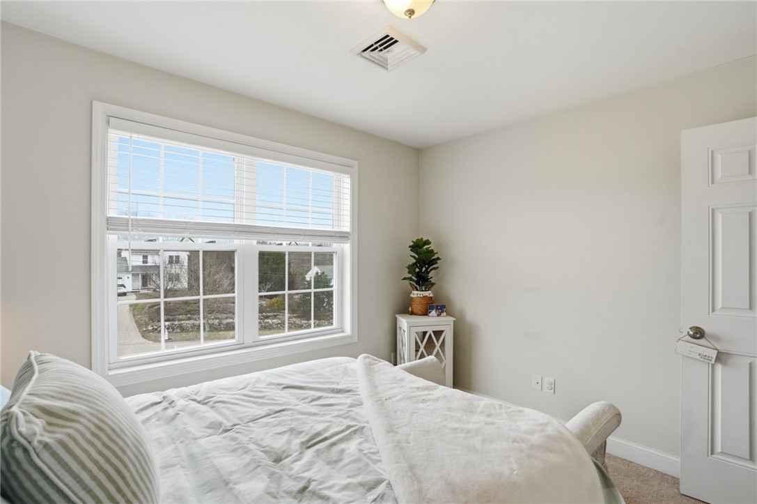 19 Fieldstone Way Westerly, RI 02891 - Photo 29 of 40