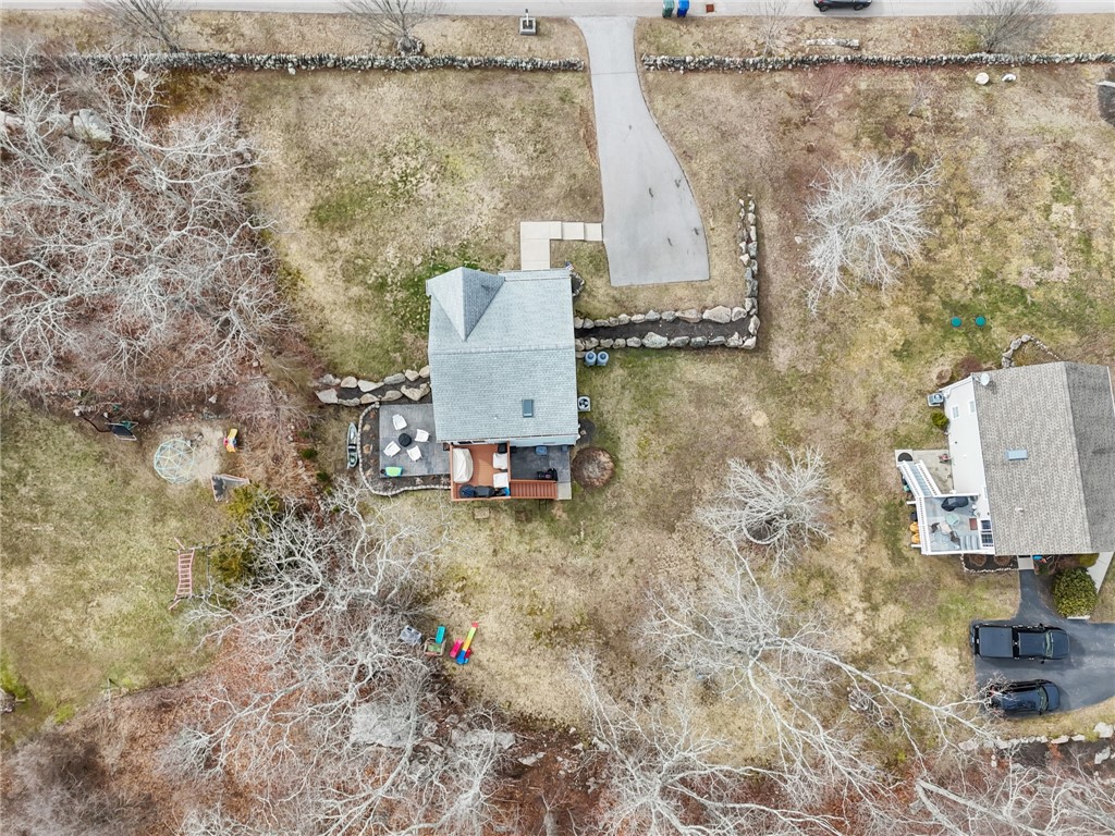 19 Fieldstone Way Westerly, RI 02891 - Photo 5 of 40