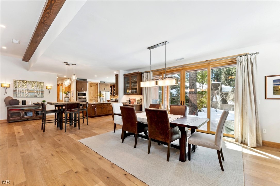 231 Pelton Lane Incline Village, NV 89451 - Photo 15 of 35 Dining area in great room.