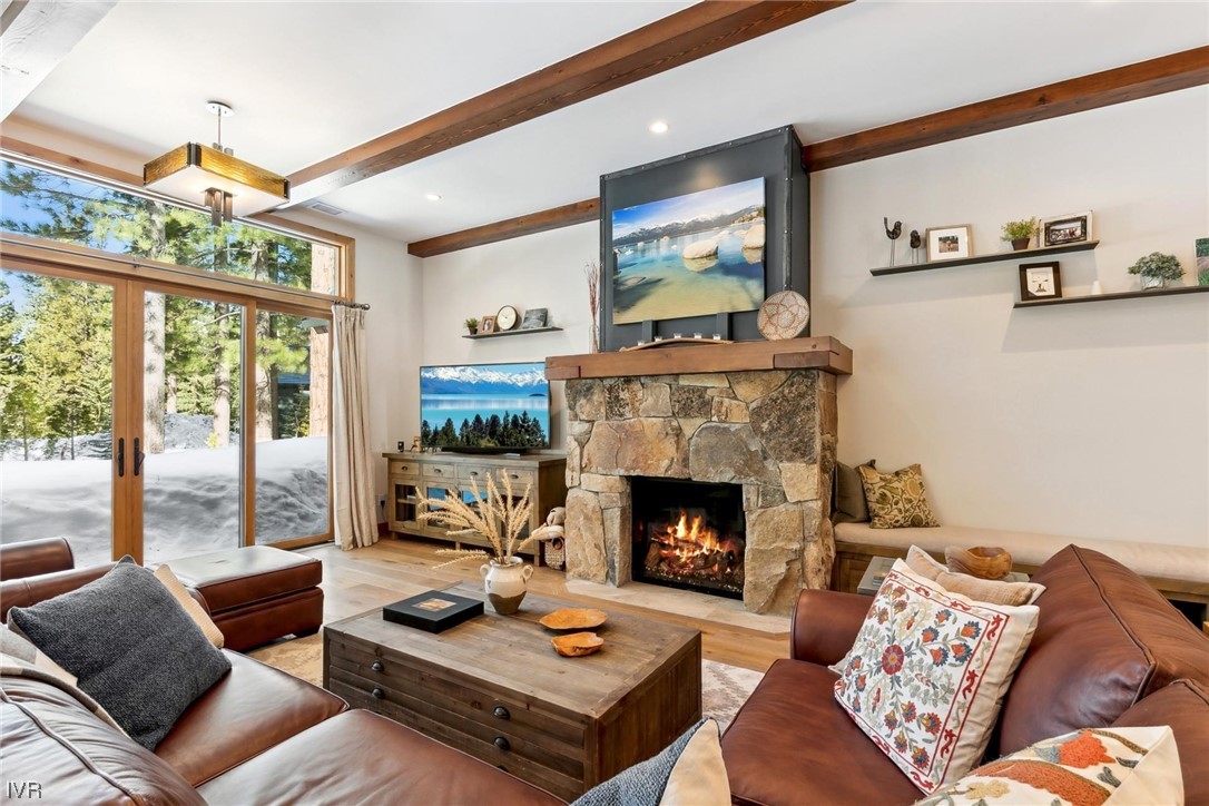 231 Pelton Lane Incline Village, NV 89451 - Photo 35 of 35 Great Room open floor plan with gas log fireplace.