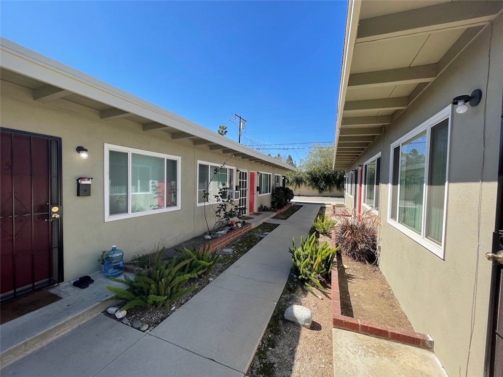 1015 North Azusa Avenue, Unit 6 Azusa, CA 91702 - Photo 15 of 18 a view of a house with sitting area