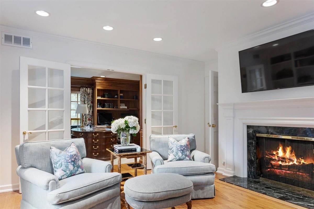 145 Woodley Road Winnetka, IL 60093 - Photo 32 of 75