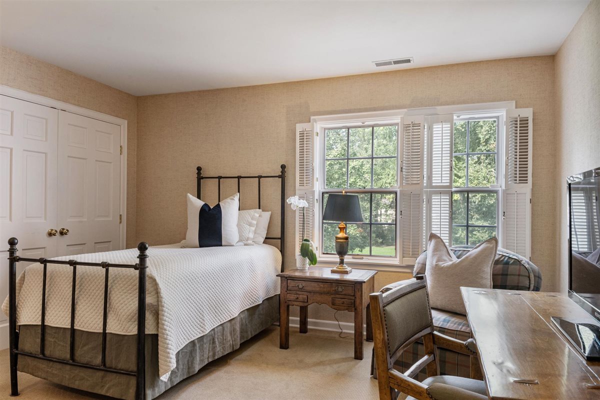 145 Woodley Road Winnetka, IL 60093 - Photo 51 of 75