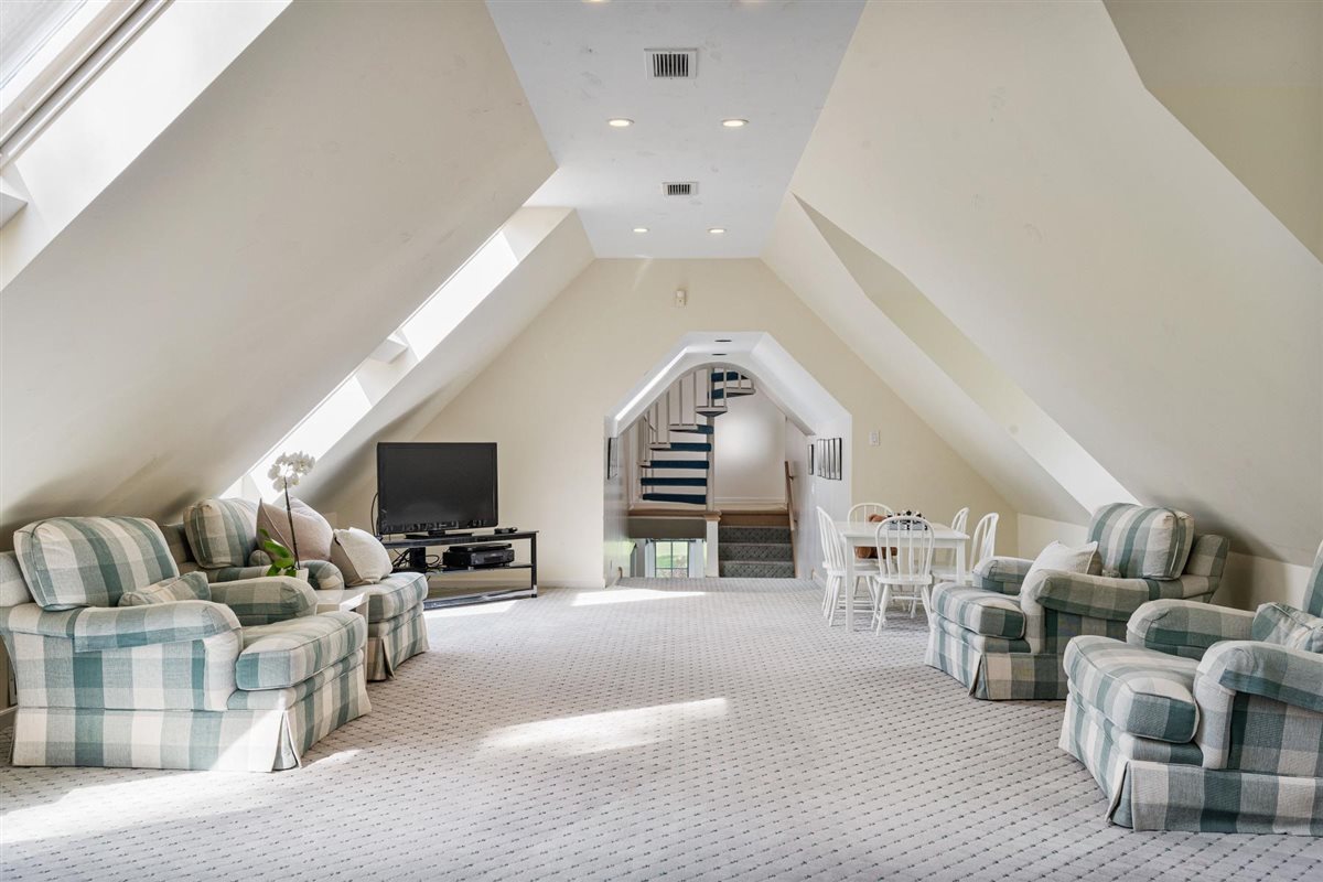 145 Woodley Road Winnetka, IL 60093 - Photo 56 of 75