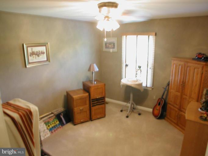 10817 Game Preserve Road Gaithersburg, MD 20879 - Photo 16 of 28 Bedroom #2