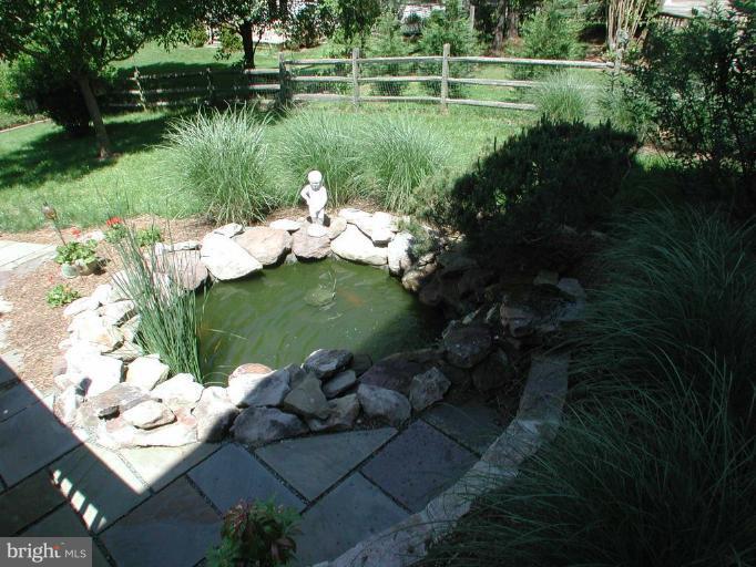 10817 Game Preserve Road Gaithersburg, MD 20879 - Photo 23 of 28 Exterior (Rear)