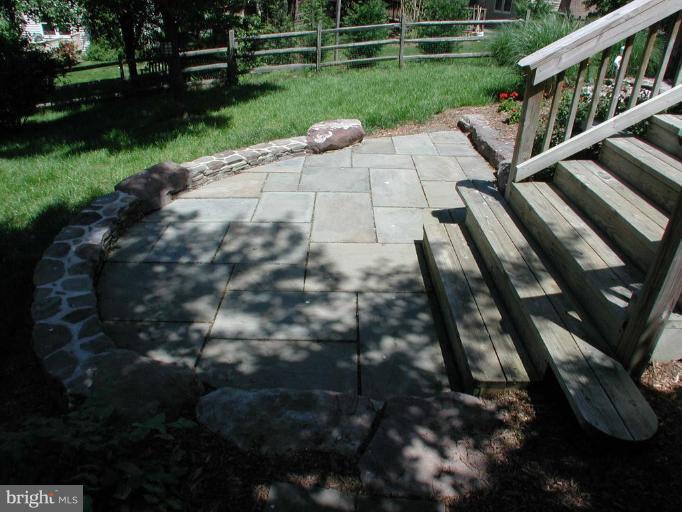 10817 Game Preserve Road Gaithersburg, MD 20879 - Photo 28 of 28 Patio