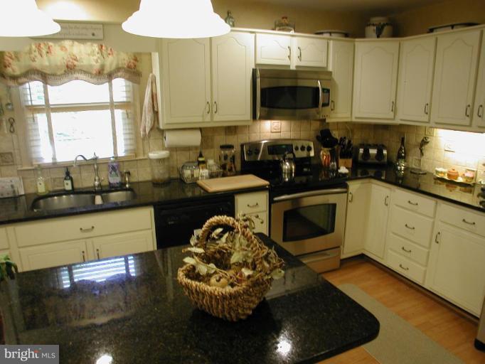 Kitchen #2