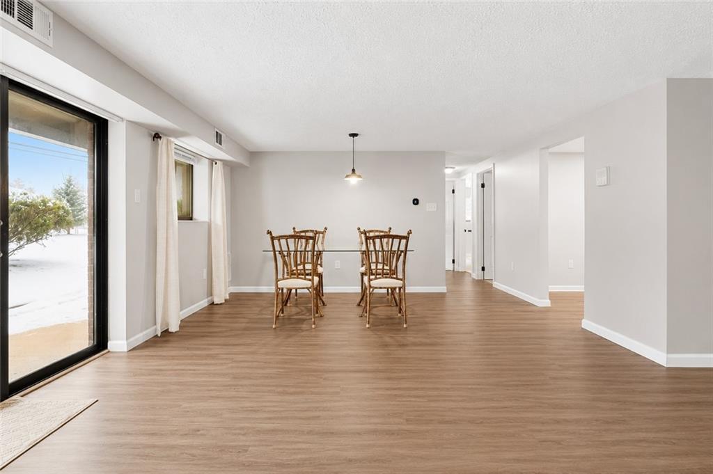 1204 Dutilh Road, Unit 1 Cranberry Township, PA 16066 - Photo 6 of 29