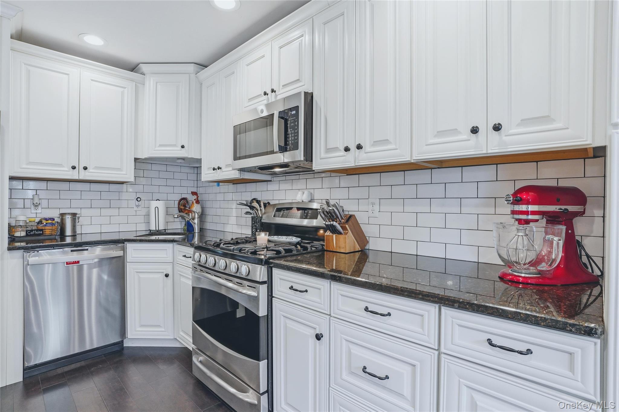 32 Rolling Ridge Road Hyde Park, NY 12538 - Photo 16 of 50
