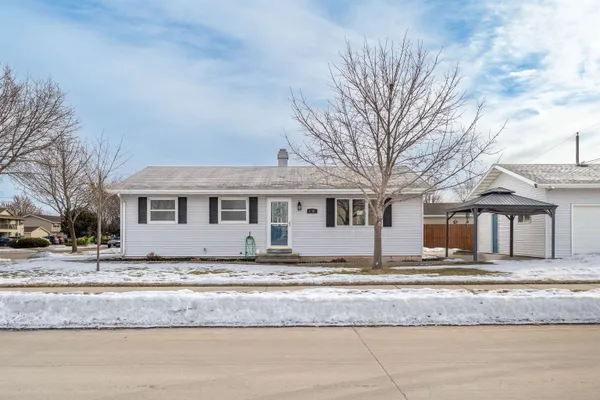 $279,900 | 1775 Lombard Avenue, Oshkosh, WI 54902