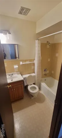 $2,000 | Undisclosed Address, St. Charles, MO 63304