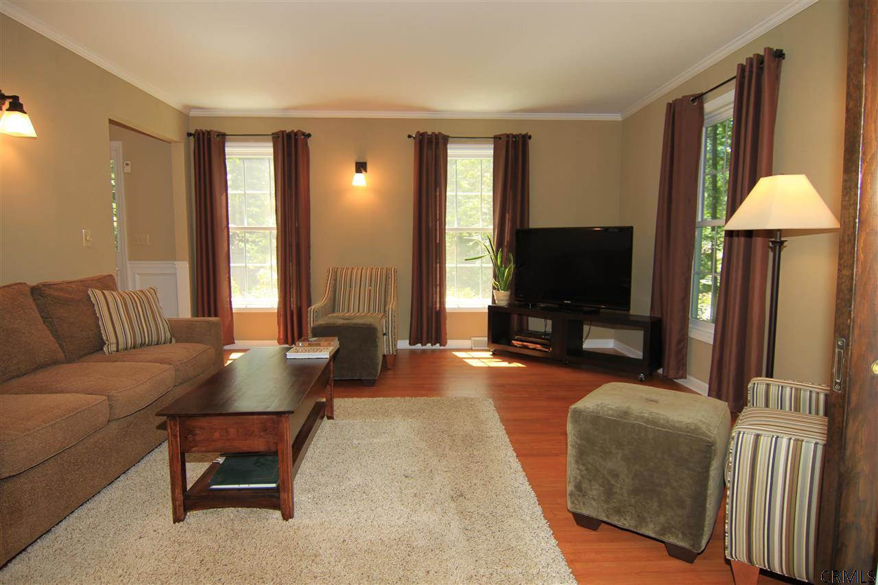 23 Stonegate Road Ballston Lake, NY 12019 - Photo 2 of 15 Photo 2
