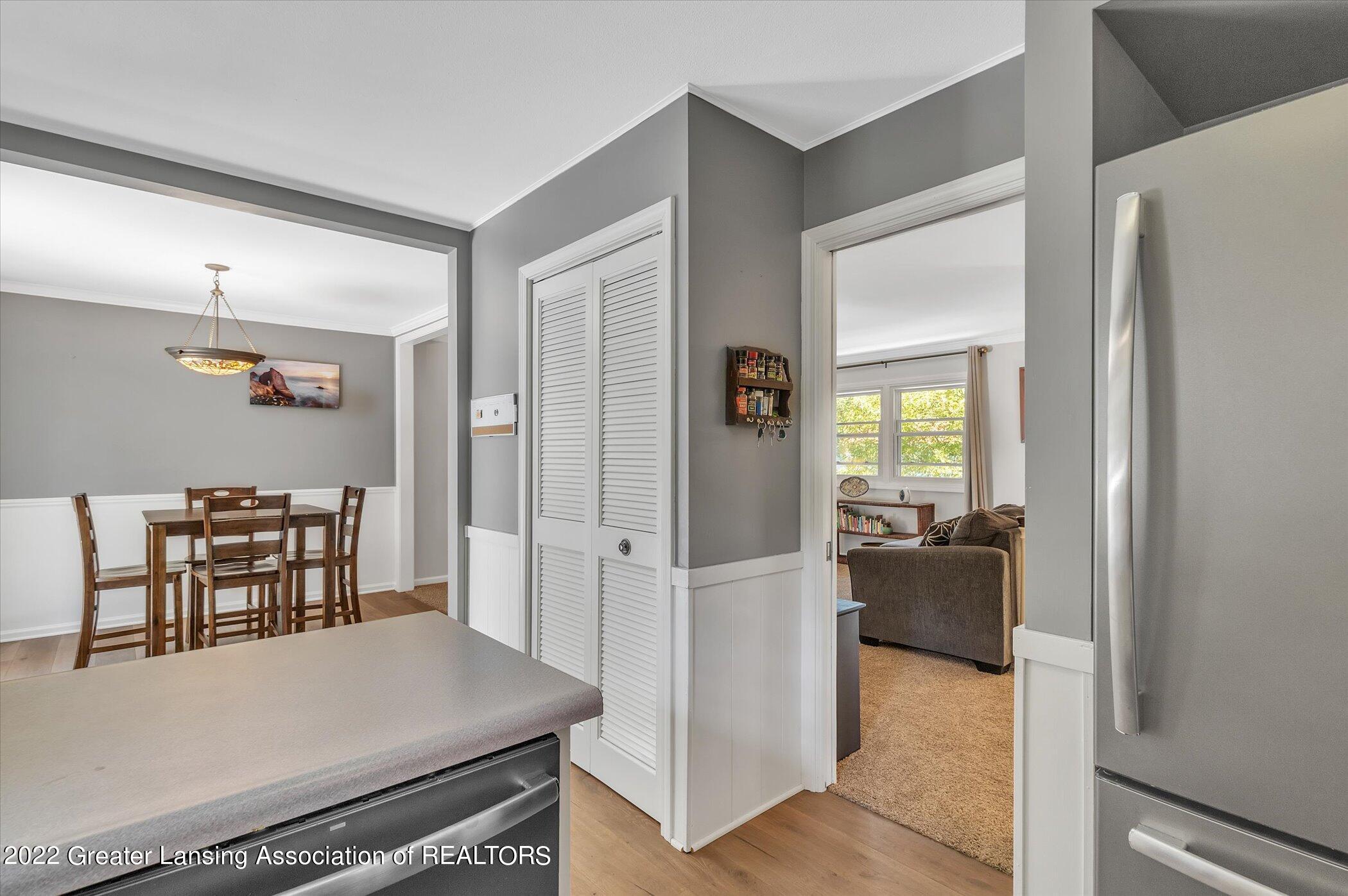 1459 Cheboygan Road Okemos, MI 48864 - Photo 17 of 57 16-1459-Cheboygan-Rd-WindowStill-Real-Es