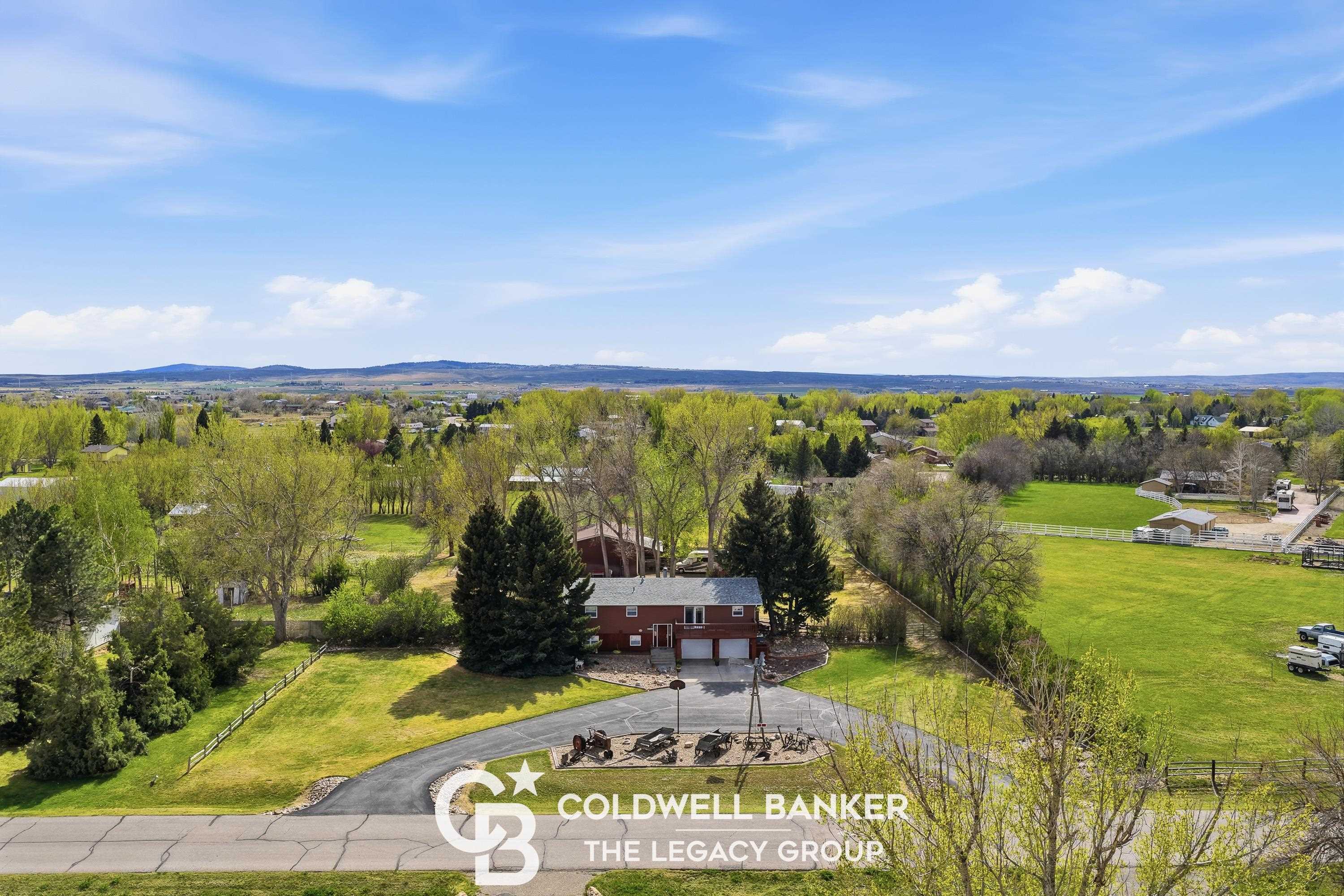 2090 North Grass Creek Road Casper, WY 82604 - Photo 2 of 46