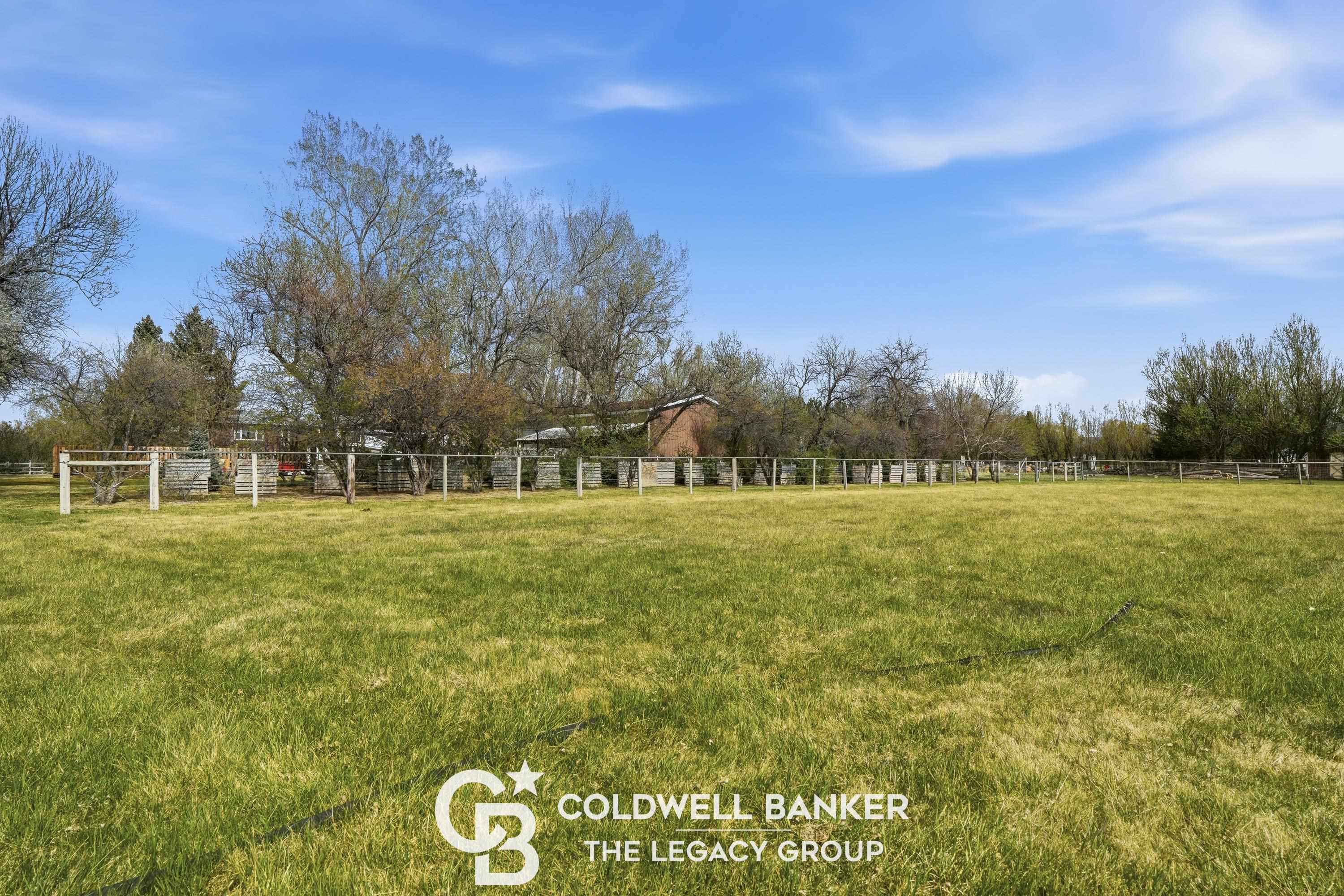 2090 North Grass Creek Road Casper, WY 82604 - Photo 22 of 46