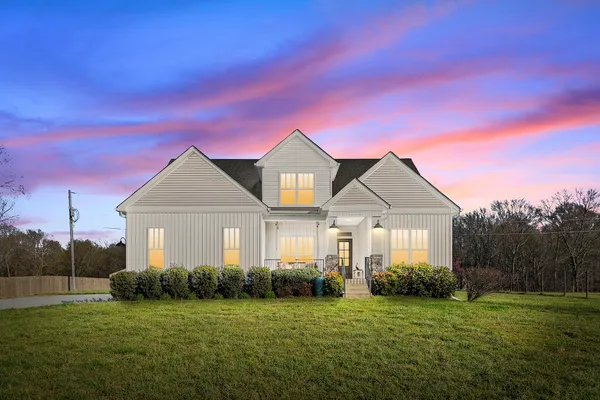 $650,000 | 4761 Guthrie Highway, Clarksville, TN 37040