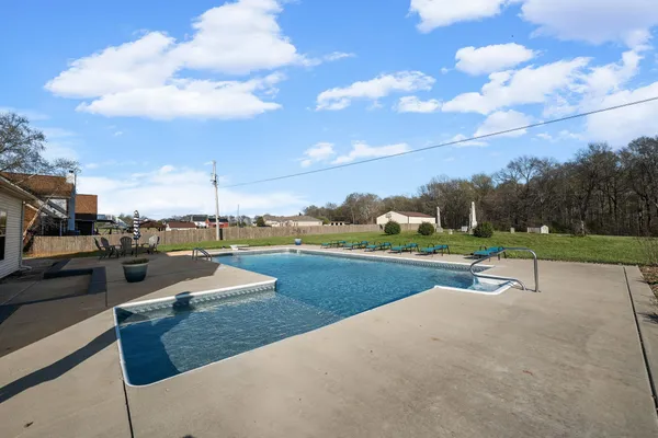 $650,000 | 4761 Guthrie Highway, Clarksville, TN 37040