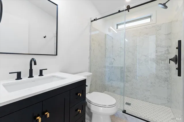 $325,000 | 8145 Willow Street, Windsor, CA 95492