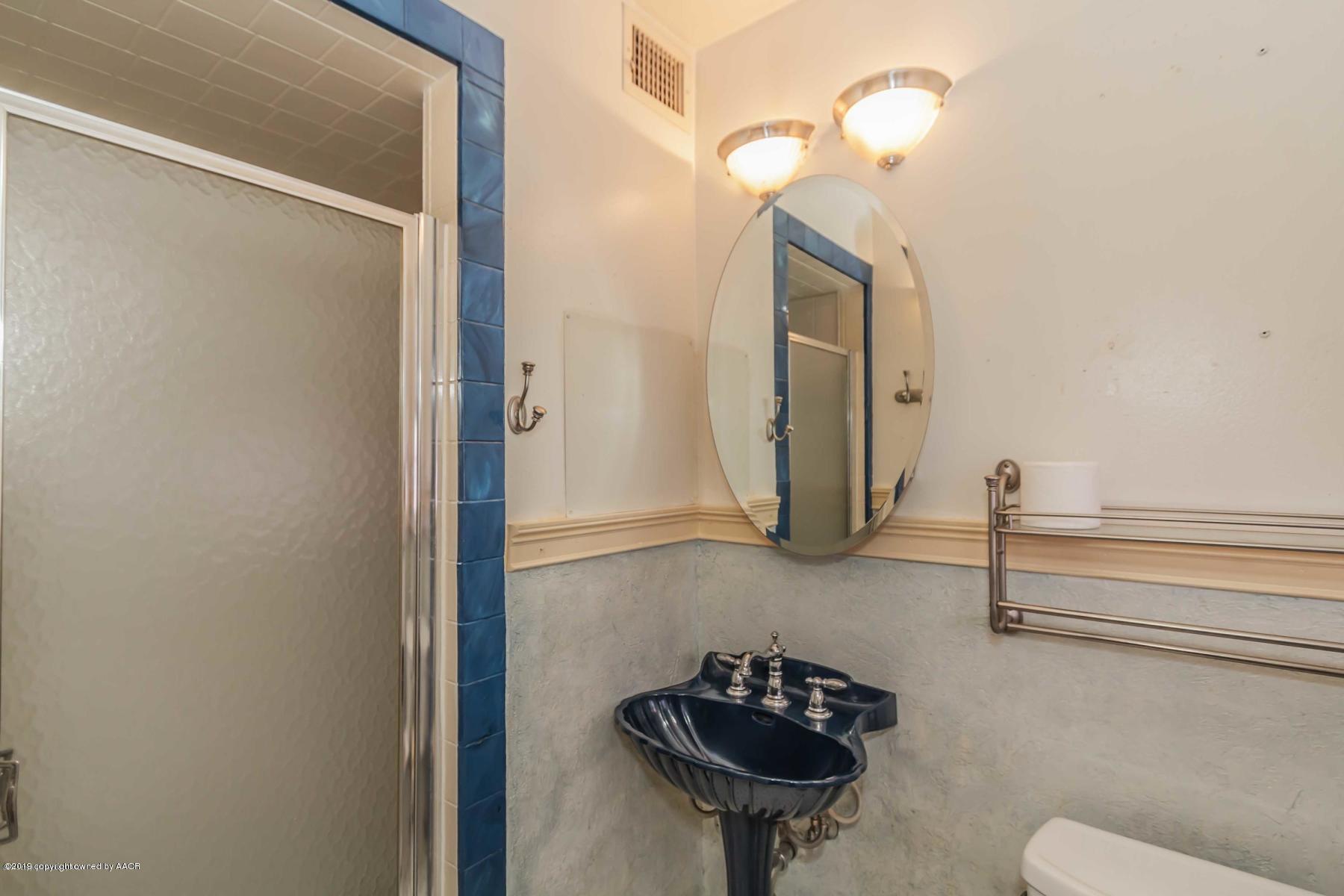 4614 South Bryan Street Amarillo, TX 79110 - Photo 18 of 35 MASTER BATH VIEW 1