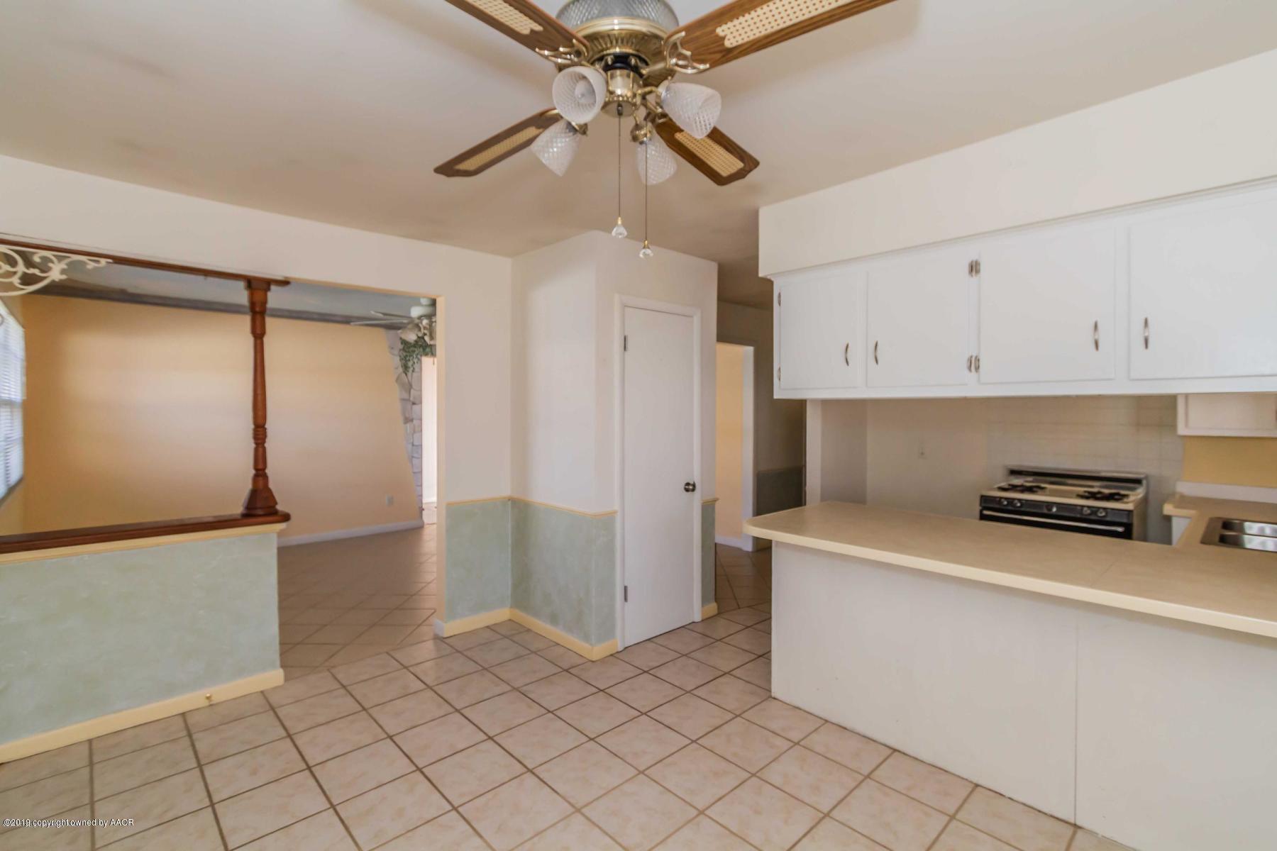 4614 South Bryan Street Amarillo, TX 79110 - Photo 9 of 35 DINING VIEW 2