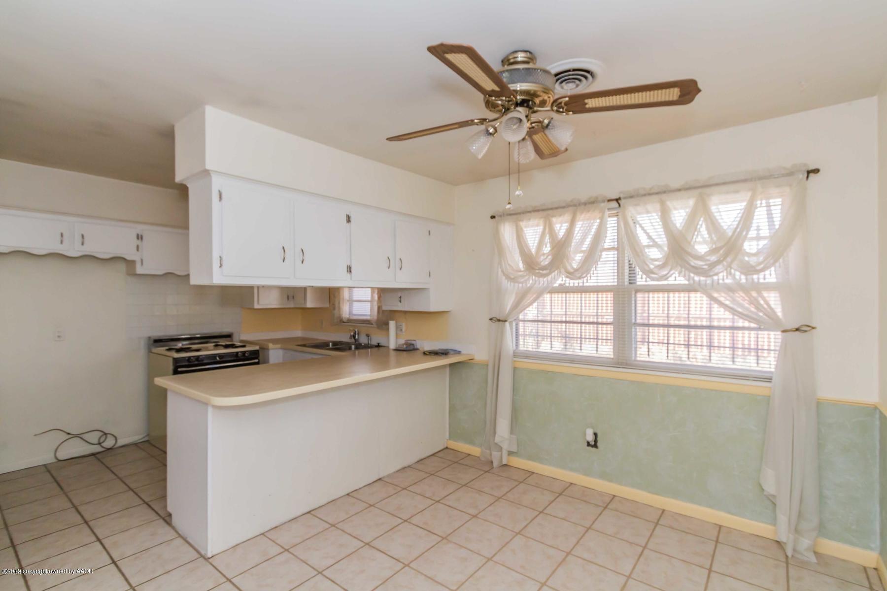 4614 South Bryan Street Amarillo, TX 79110 - Photo 10 of 35 DINING VIEW 3