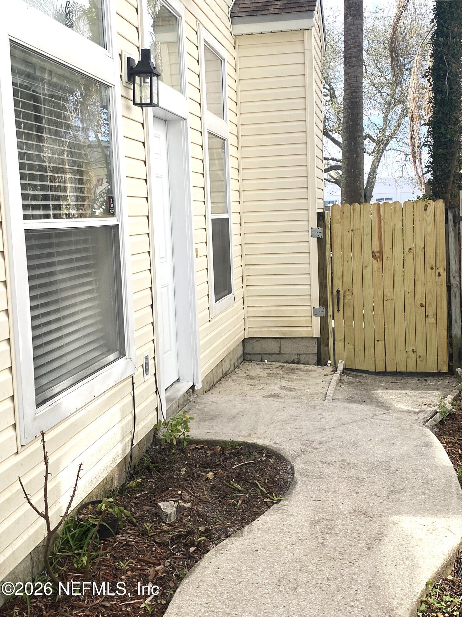 120 Seminole Road Atlantic Beach, FL 32233 - Photo 21 of 21 a view of a entryway of the house