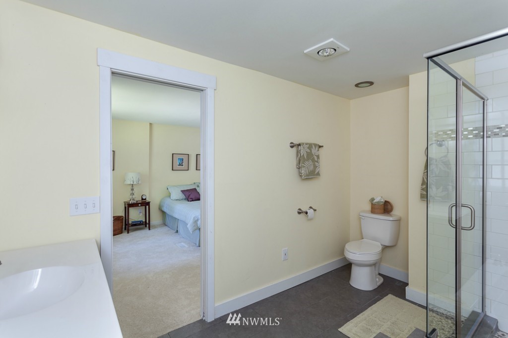 409 219th Place Southwest Bothell, WA 98021 - Photo 15 of 19